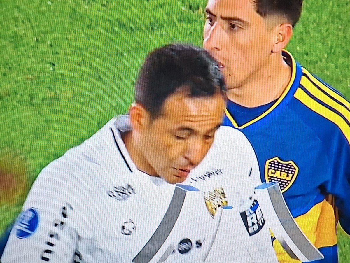 cabjedits's tweet photo. Cuantos años tiene este? https://t.co/OV0LlLfijf