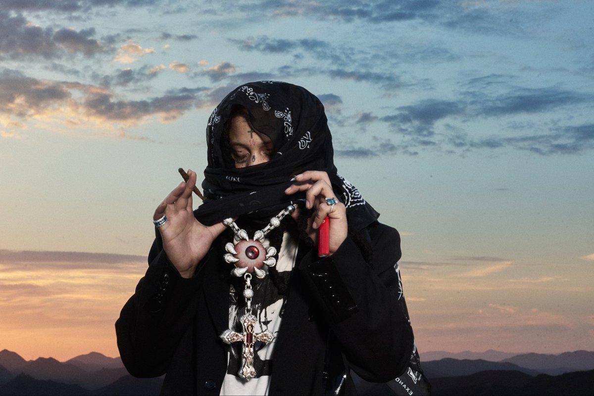 trippieredd's tweet photo. #NDA https://t.co/WIcCCSXjdW