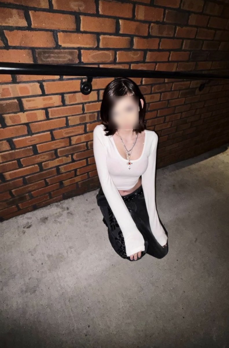 branster131308's tweet photo. @makemestoplol submitted Juli› a busty
asian that needs bwc C
#irl
#submission #goon #wankchat #bop #bwc https://t.co/RXihJXHLYl