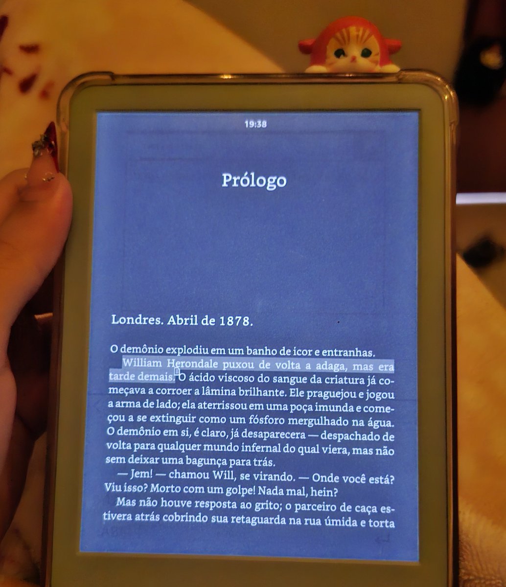 dn4jao's tweet photo. loooongee de mim querer fazer inveja a vocês mas estou conhecendo will herondale pela PRIMEIRA vez ... 😝 https://t.co/k8rjzOffPE