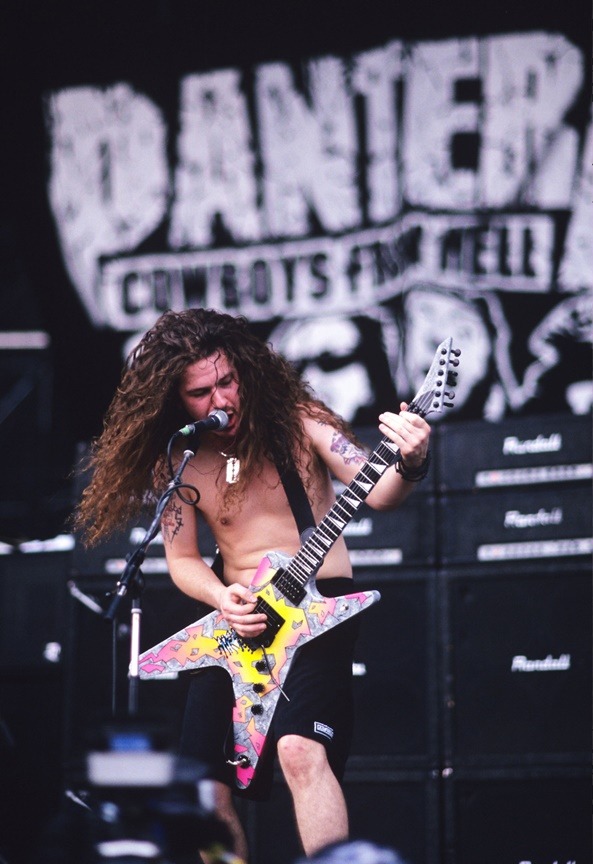 Metalmike3's tweet photo. Dimebag Darrell https://t.co/KezSsLv0Z1