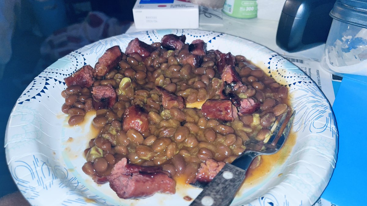 maguireIII's tweet photo. @pigliondog @triggeryfingers Iโll give you the same reply that Mrs M gives me when she asks ME what my birthday dinner will be, which was at the end of Julyโฆ#CheapDate. ๐คฃ๐คฃ๐คฃ๐๐ผ https://t.co/9i4voFdYqG