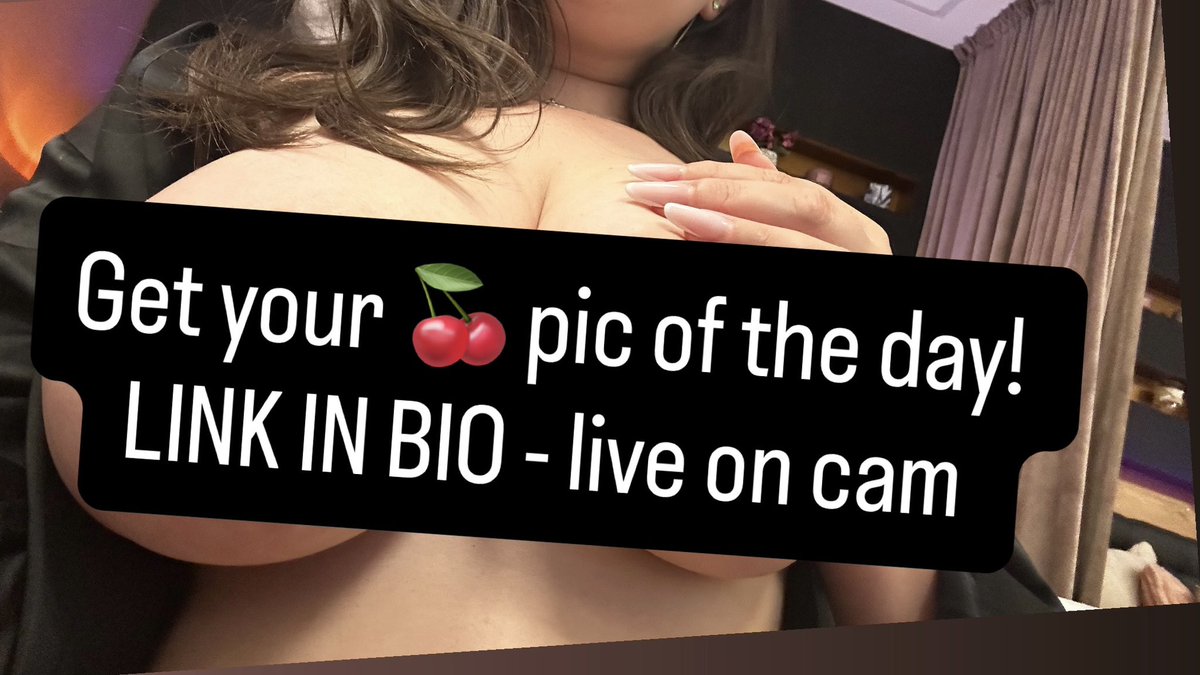 mia_swano's tweet photo. 🍒🔥🥵 live now @stripchat https://t.co/XMqHDywjBI