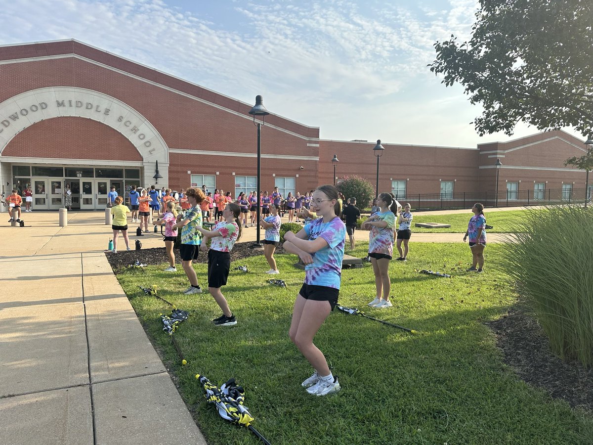 KeriSkeeters's tweet photo. Today @rockwoodschools welcomed our new educators during our first day of the RSD New Educator Summit! We had a fabulous day centered in creating a culture of belonging - for all! #BuildingonthePromise https://t.co/cxAPK8Rksp