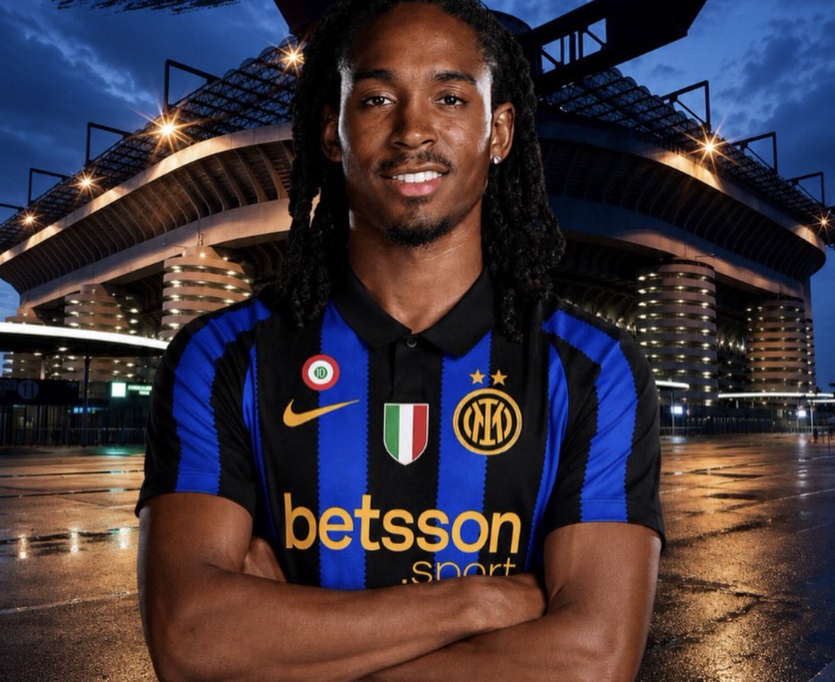 EnjoyInter's tweet photo. 🚨 Inter had further contact with Tottenham this evening regarding Spence. Spurs have lowered their €40m asking price; the Nerazzurri hope to get the deal done for €30m, but the English club want something more.

More talks are expected in the coming hours as the two sides look to get closer to an agreement. 

👤 @FabrizioRomano