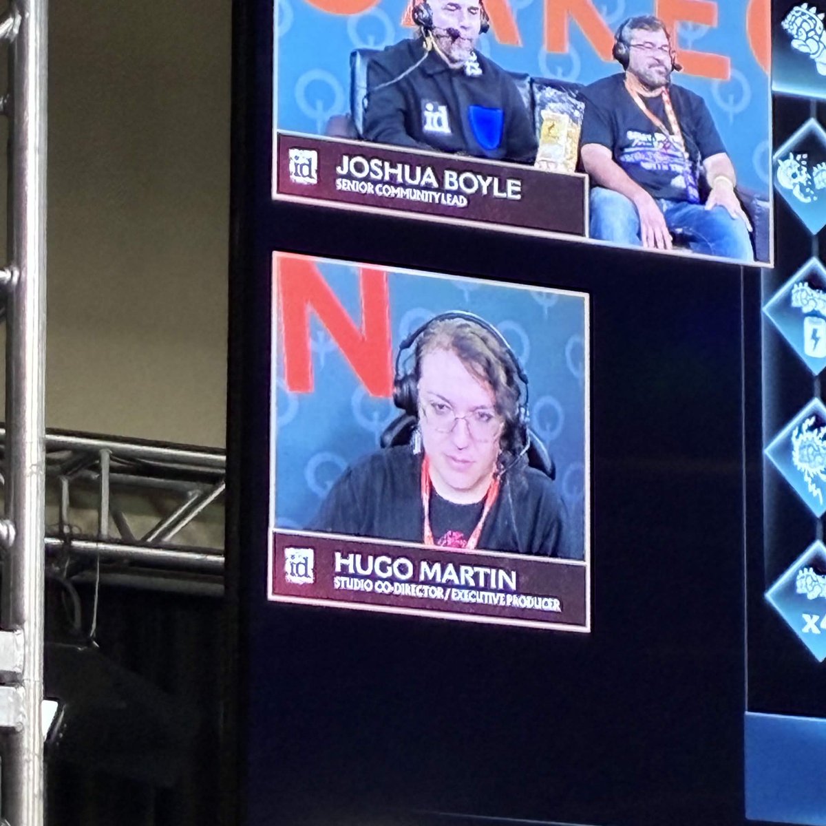 TheOtherTravGuy's tweet photo. I'm going to do a livestream talking about everything from QuakeCon, but I'm waiting for some things: some packages to arrive first that I had to ship home from the con, and some pictures some friends took.

Excited to share everything with you guys!
Photo taken by @NoQuarterSoft https://t.co/nX6PVz5Q0g