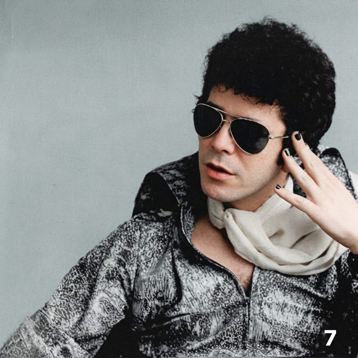 catbreillat's tweet photo. lou reed photographed by mick rock (1974) https://t.co/NBS8W39Am5