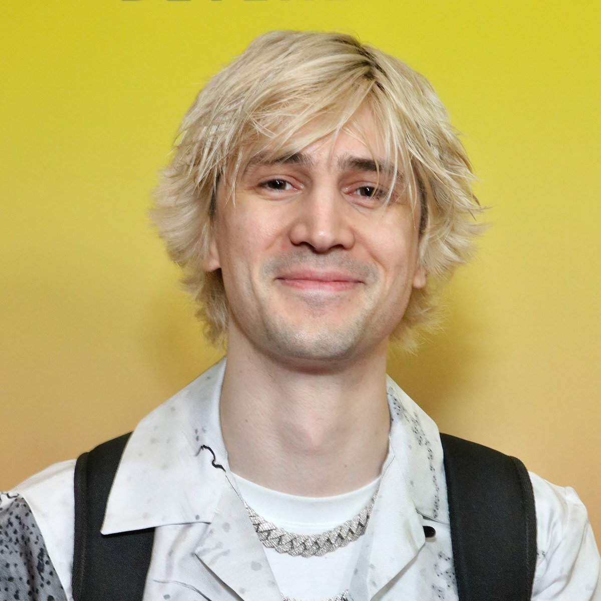 bloomjpg's tweet photo. Calamity Mod developer goes OFF on xQc after he offered to hire the devs to save it 😬

"I don't think anyone on the Calamity Dev team wants to work under xQc in any manner." https://t.co/5Y3lhYmtqT