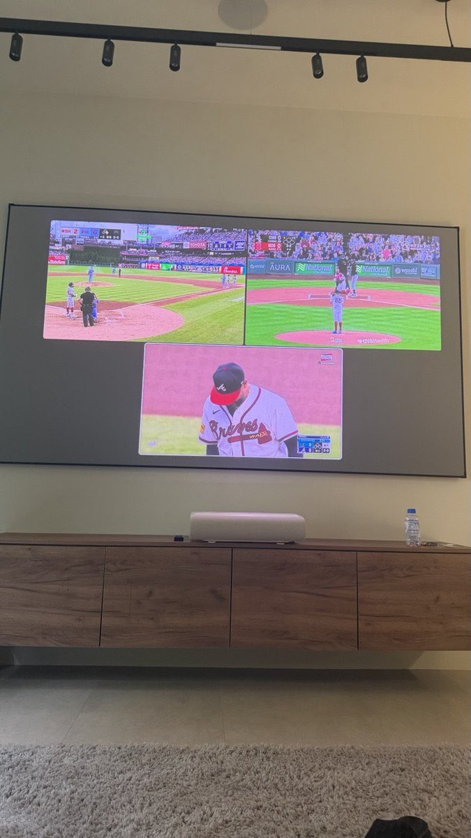 Gambolgod's tweet photo. All in on Roobet blackjack and parlays with @BryceHall today. Gl us 🙏 https://t.co/OYS6eILNA3