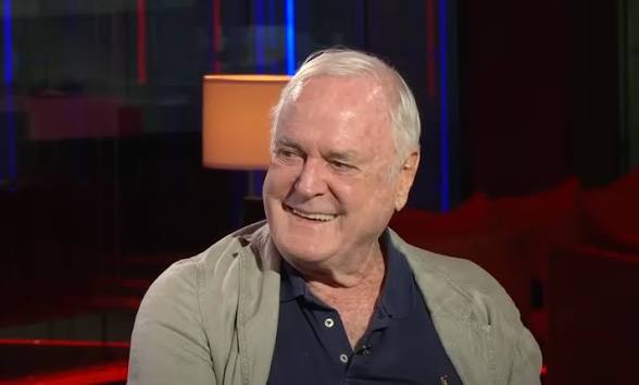 Roshan_Rinaldi's tweet photo. "I don't think that Trump supporters care about what the rest of the world thinks. That's because they don't know where the rest of the world IS."

        - John Cleese https://t.co/Asl5pmweDh