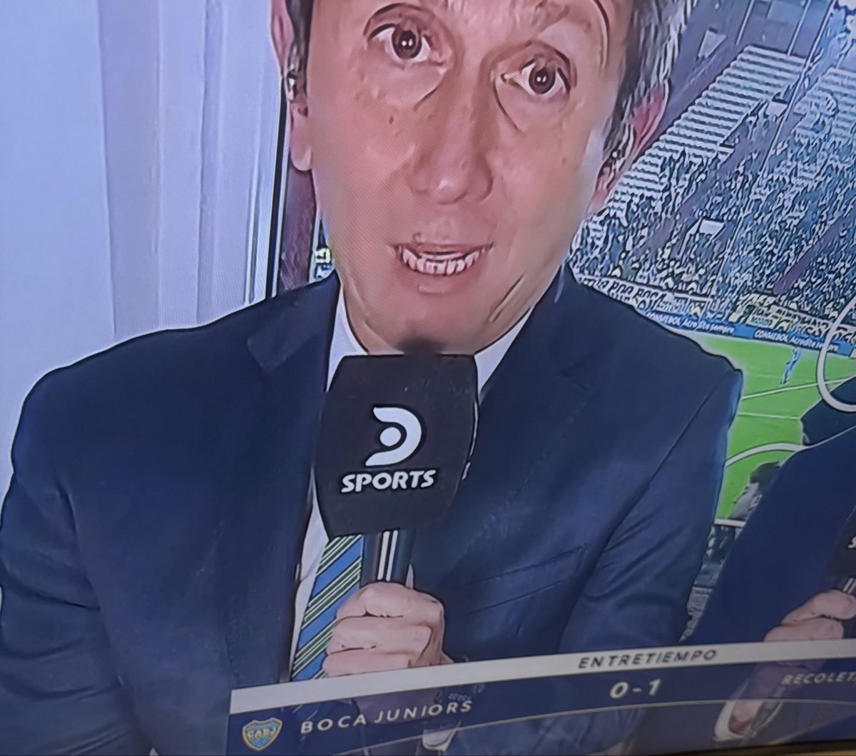 rivermonumentaI's tweet photo. NOS TOMAN DE BOLUDOS.

Fíjense la corbata de Varsky en su primer aparición post escándalo . MIREN EL DETALLE DE LA CORBATA.

Asco da. Con los colores de boca , en comunicación todo es un mensaje. Y este es claro. https://t.co/NPUmUCfdw8