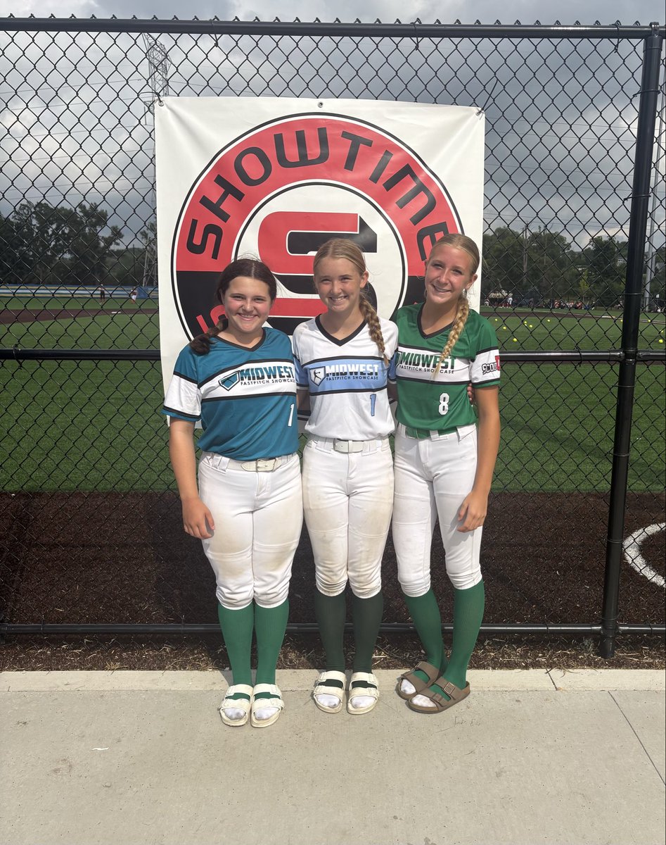 HaleyGrigel's tweet photo. I had so much fun at the @ShowtimeSports1 Midwest Fastpitch Showcase last week. I met some great people and had some solid results: exit velocity 70 mph, pull down velocity 67 mph and a 1.77 catcher pop time. https://t.co/kr3qyzh531