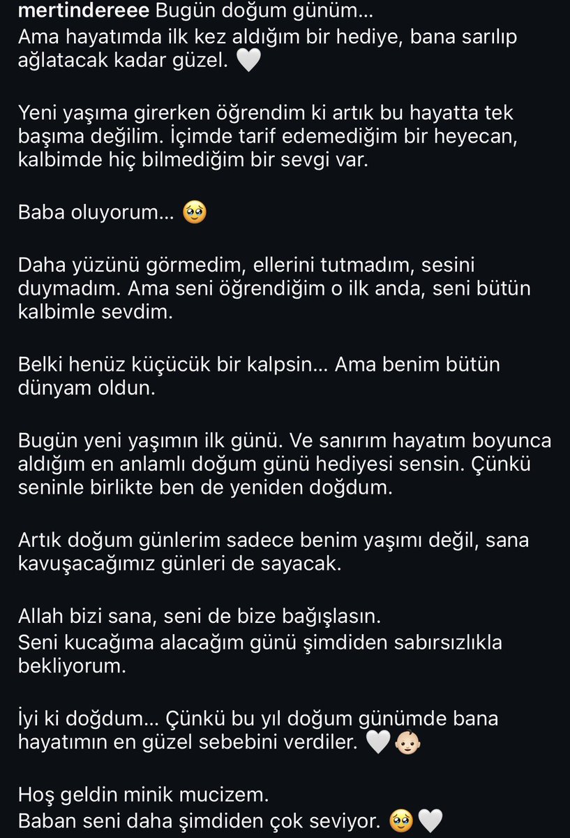 burcuberkimsi's tweet photo. Galiba bir erkeğin bu dünyada daha güzel yaşanı kutlayacağı başka bir yazı olamaz 🥹

#Busmer https://t.co/W5QpD1IlJI