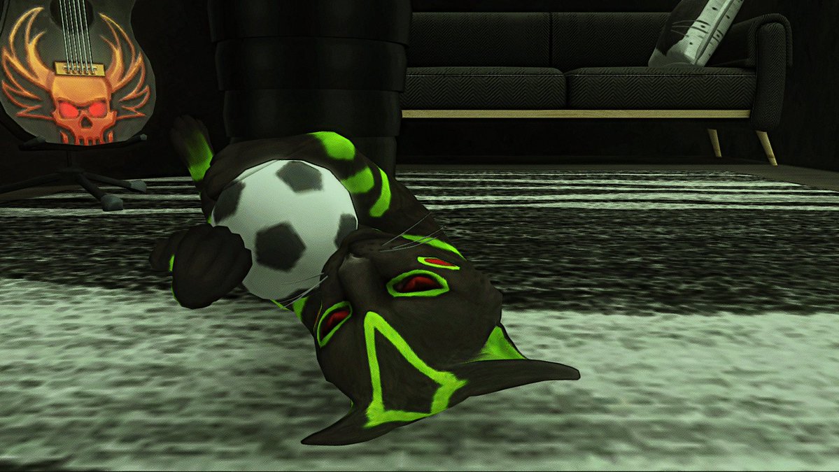 FACIALHAIRBROS's tweet photo. Even a powerful young symbiote falls to the fun of human toys #Simbiote https://t.co/prcvKU818z