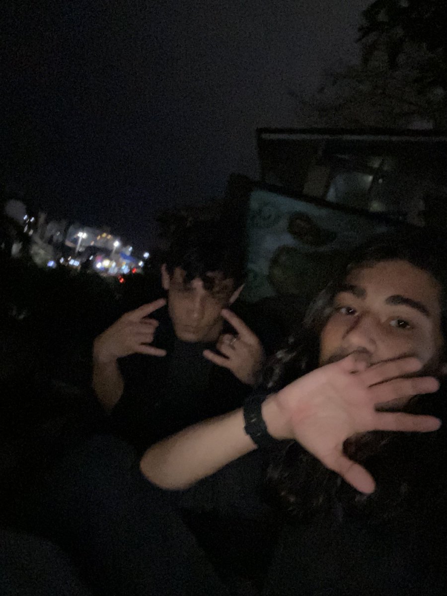 ratoajatovoador's tweet photo. q saudade de sair na mao com o henriq, e q sdd do henriq https://t.co/SSktbHStkY