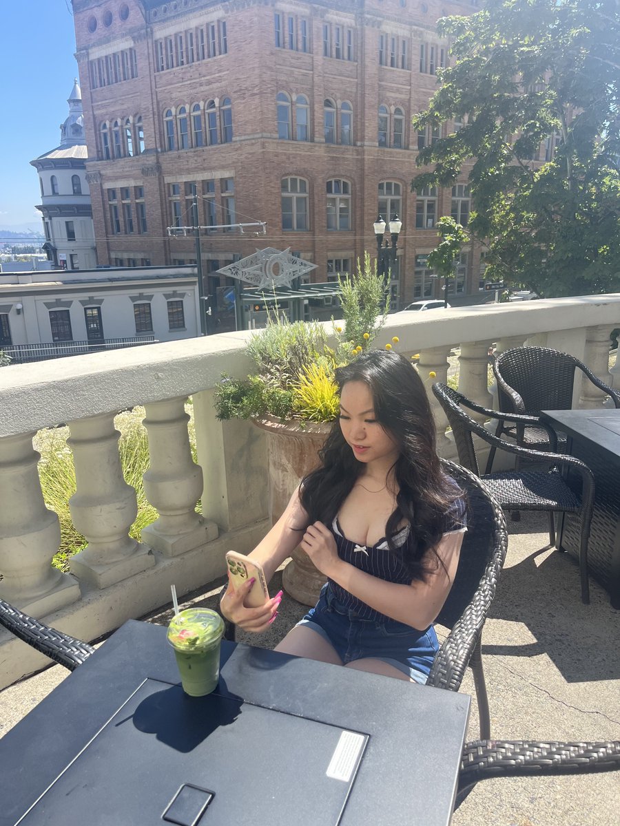 GingTweets's tweet photo. Just a girl wearing her @pinkfridaynails and drinking matcha 🍵💞 https://t.co/iCPbJqy0fc