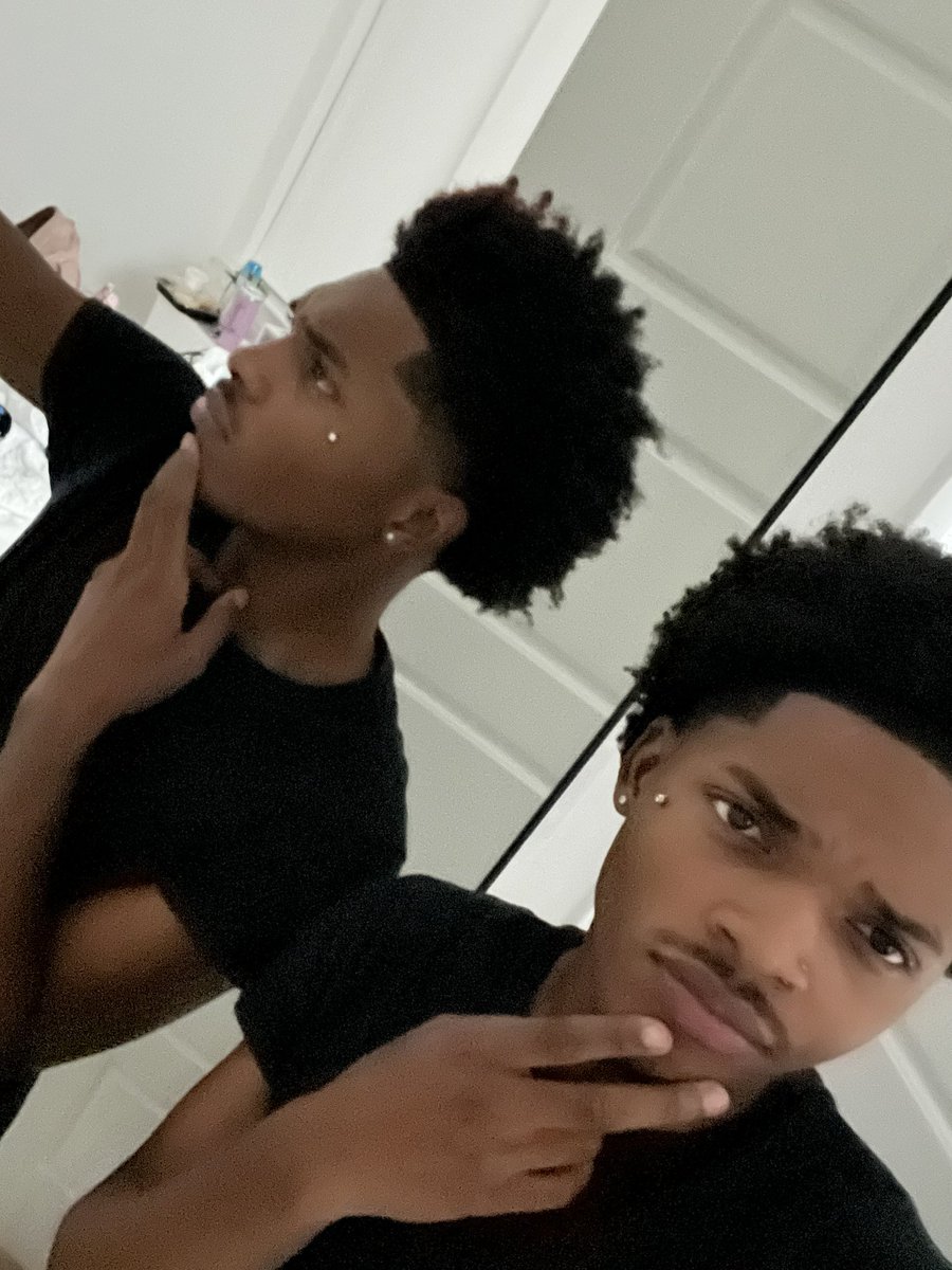 ONIKASTHIGH's tweet photo. https://t.co/hTVg8wMVdF