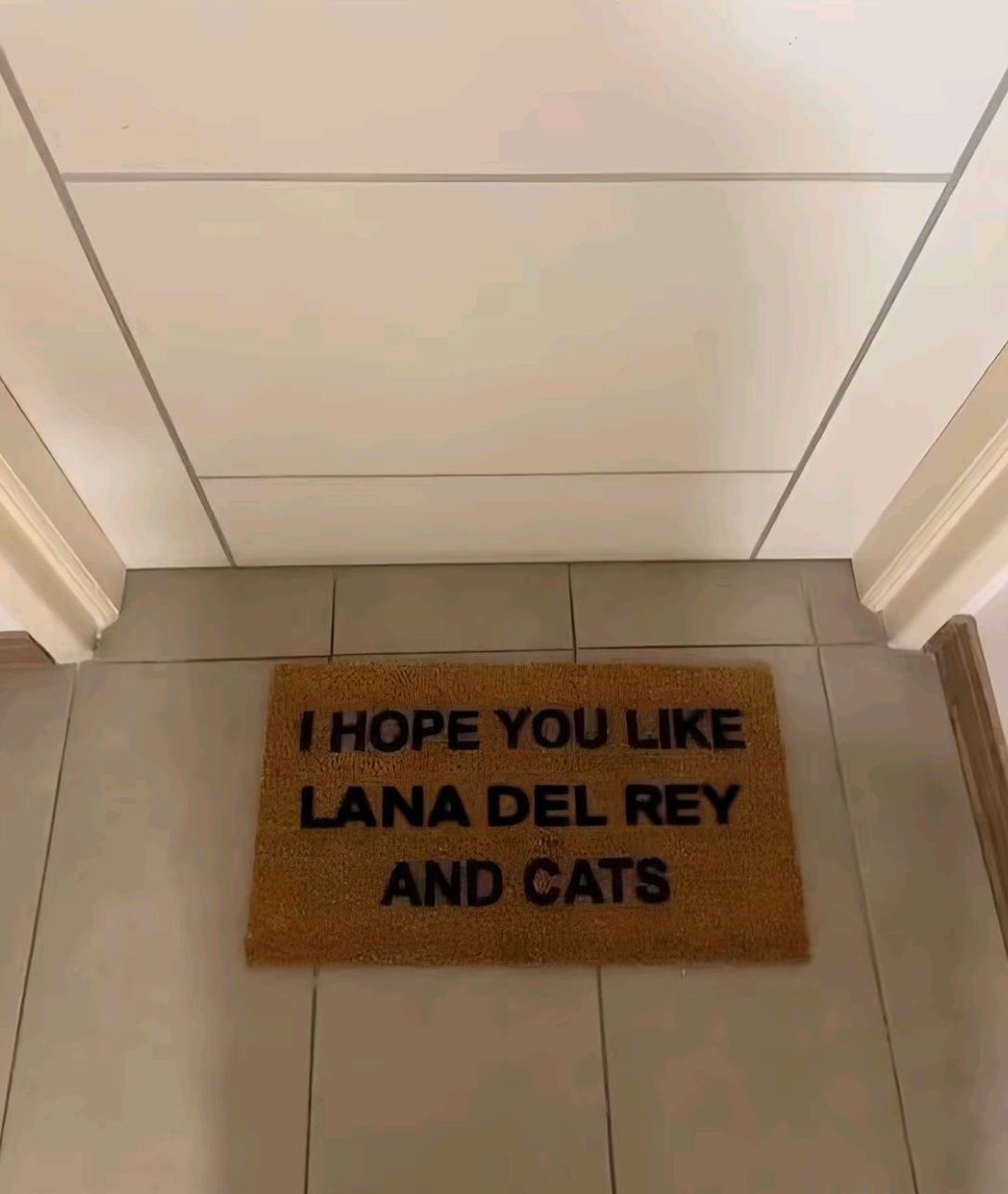 gabrimoonn's tweet photo. https://t.co/4xZ6qofrB8