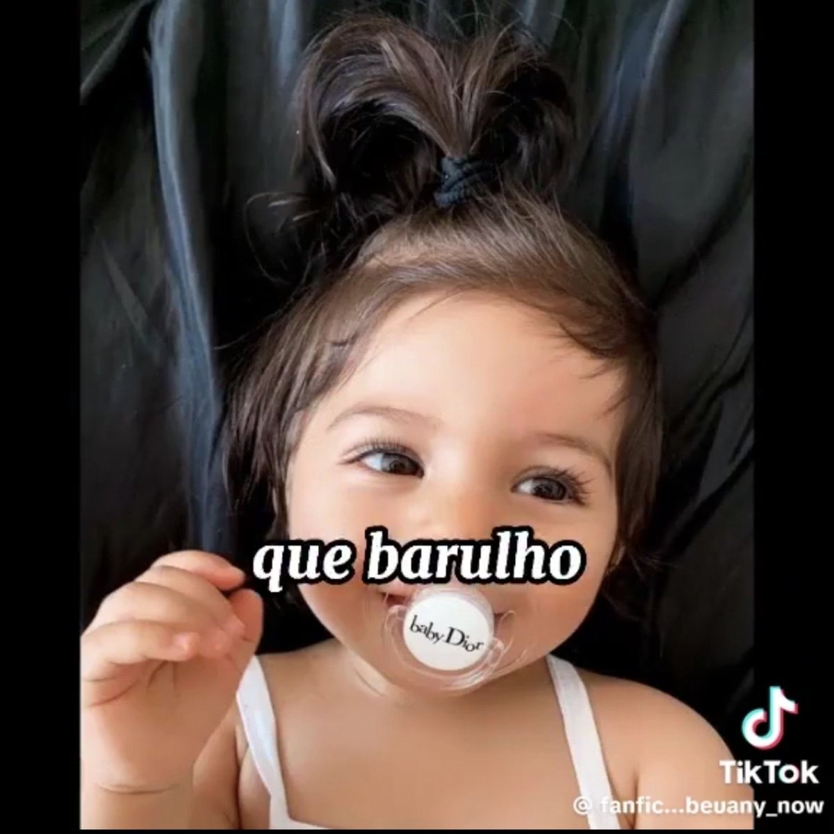 eternalssance's tweet photo. sem ar https://t.co/MqZNMHE7am