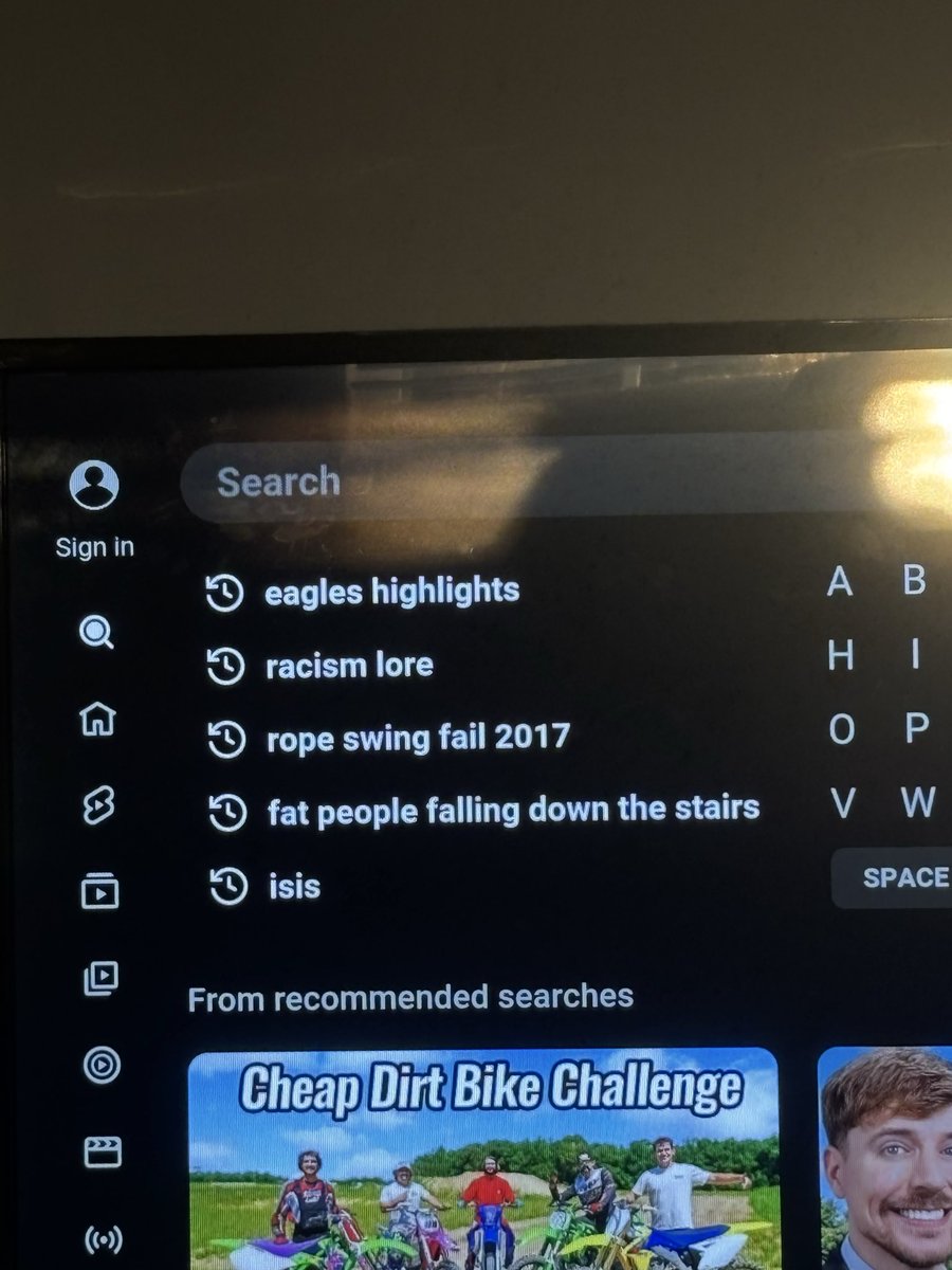 PukeLand's tweet photo. Big things happening on my YouTube search history https://t.co/RsrYQhwqhf