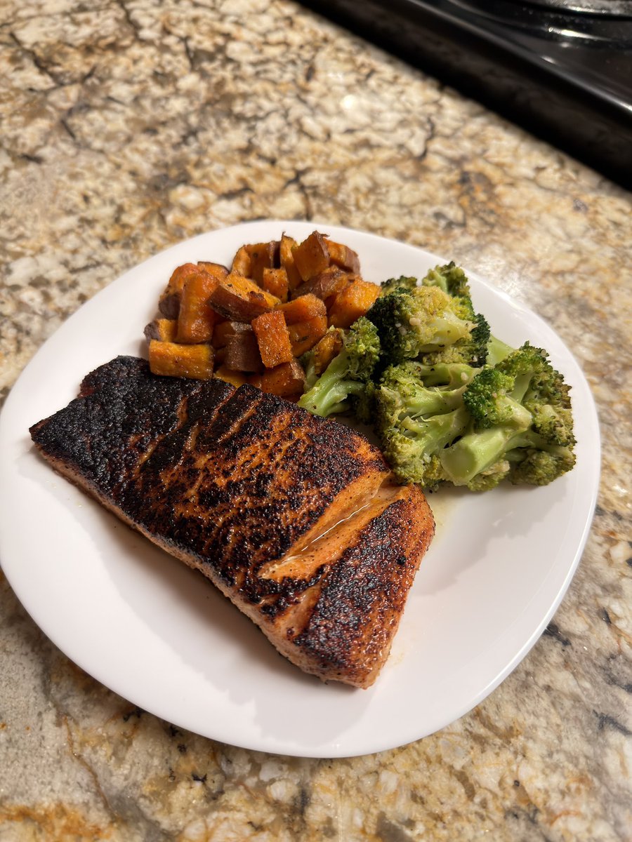 donquillion's tweet photo. Clean Eats ✅ https://t.co/pIpXI2Zp78