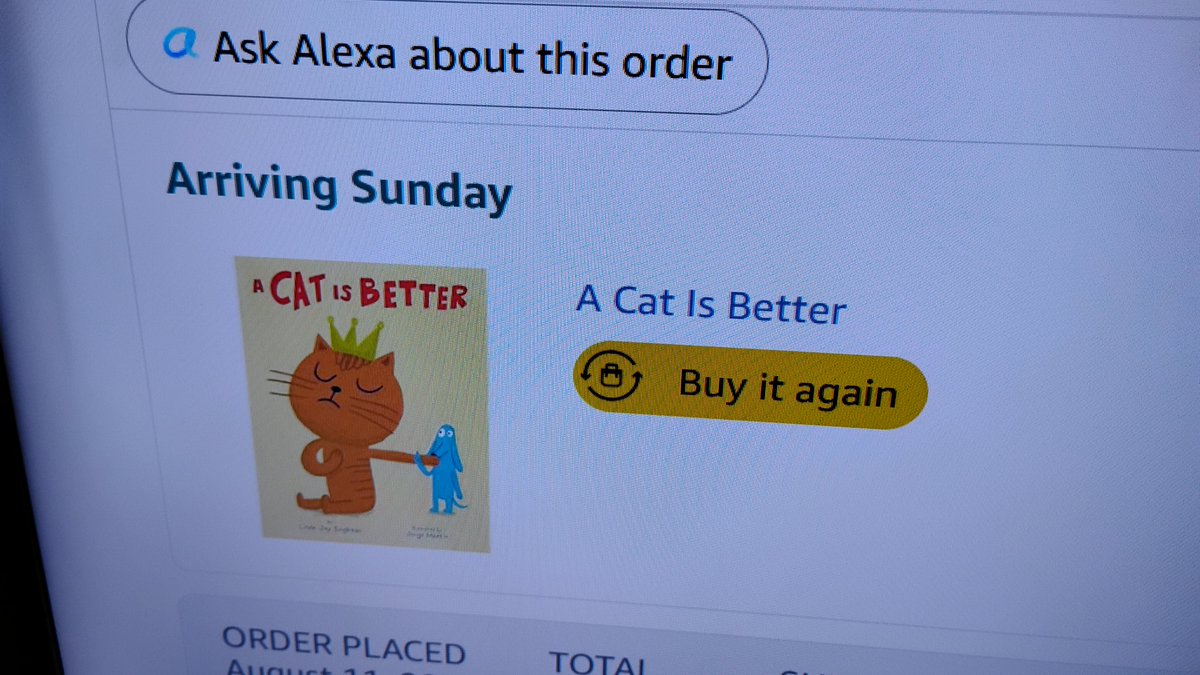 UgotBronx's tweet photo. @LindaJoySinglet Hello old friend !👋
So my great grand niece is finally going to get her 1st book of yours on Saturday! I am so thrilled to tell you that I finally trust her to not to ruin the book! 😂 This is going to be the first of many! 
I know she'll enjoy it! 💜 https://t.co/QildpkiEHP