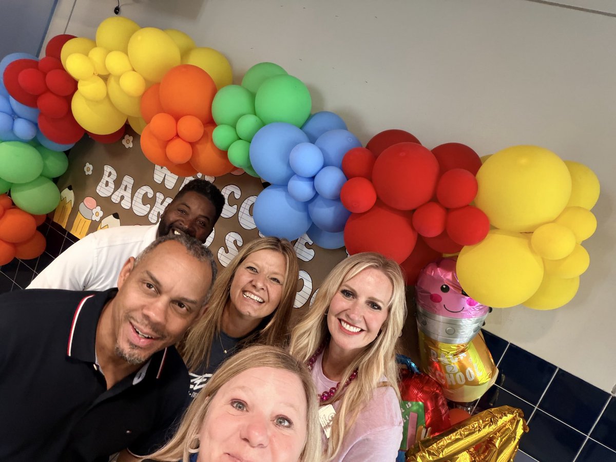 IamBranum's tweet photo. FLA is no doubt WORLD CLASS-From their incredible growth in 25-26 to the BIG dreams they have for their scholars in 26-27!  The building is on point. Educators have internalized their lessons. All we need now is to welcome our scholars for Day 1! @RichardsonISD #risddreamon❤️❤️❤️ https://t.co/0eZcn8Uykg