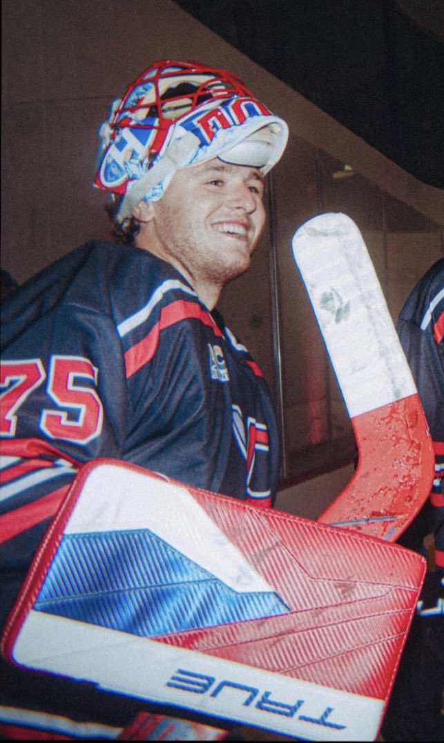 dobysmiles's tweet photo. just a goofy goalie https://t.co/d1Hyj515ry