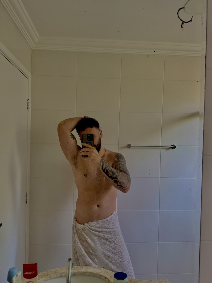 flw_biel's tweet photo. Calor né? 🔥😮‍💨 https://t.co/Ufgmg7BMmk