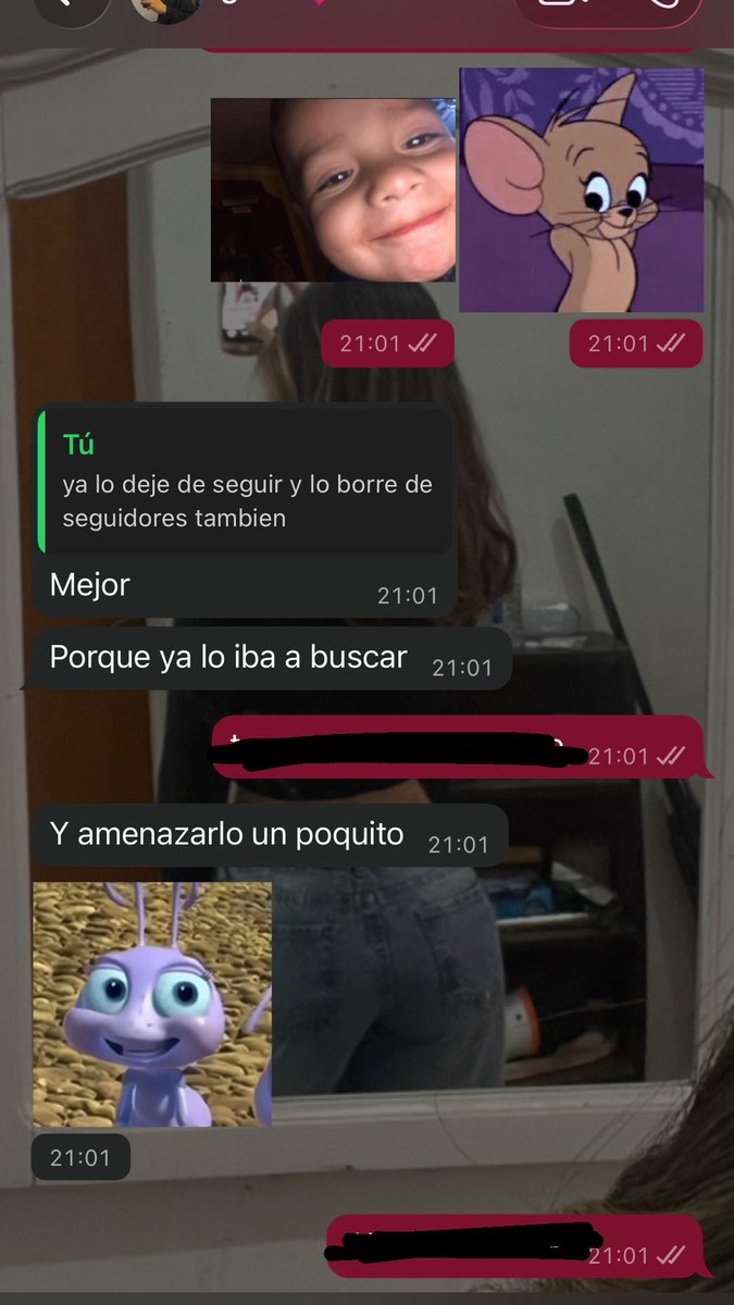 xiluu_02's tweet photo. me habla alguien por ig. 
mi marido: https://t.co/e4i3BIyBGu