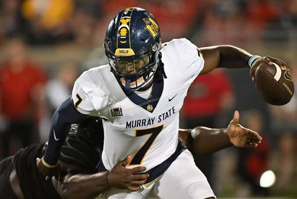 KashtonPark13's tweet photo. AGTG!! Blessed to receive my 11th D1 offer to Murray St! Can’t wait to get on campus! @WrightJody @BuckFitz @Hunter_DeNote @bruce_bible @yngstarathletes @MillersFB @D_TKelly  @NCEC_Recruiting @Trentsmith88 @CKennedy247 @TomLoy247 @BrandonHuffman https://t.co/QOKeyQF7Y1