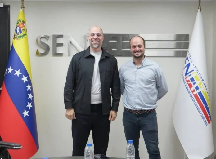 ReporteYa's tweet photo. #11Ago #Venezuela #Economía #Seniat
El Seniat se reunió con representantes de Cashea para evaluar herramientas de digitalización y automatización tributaria, así como el modelo de «compra ahora y paga después» y su integración a la actividad comercial. – El Pitazo https://t.co/vh5LBkmxN2