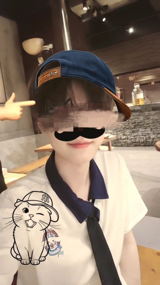banbanyang01's tweet photo. 外表乖巧可爱的小男孩 背地里是给主人摇尾巴的小骚货 #正太 #反差 #男同 #男娘 #伪娘 #男高 #男大 https://t.co/SSRZZ2fRLY