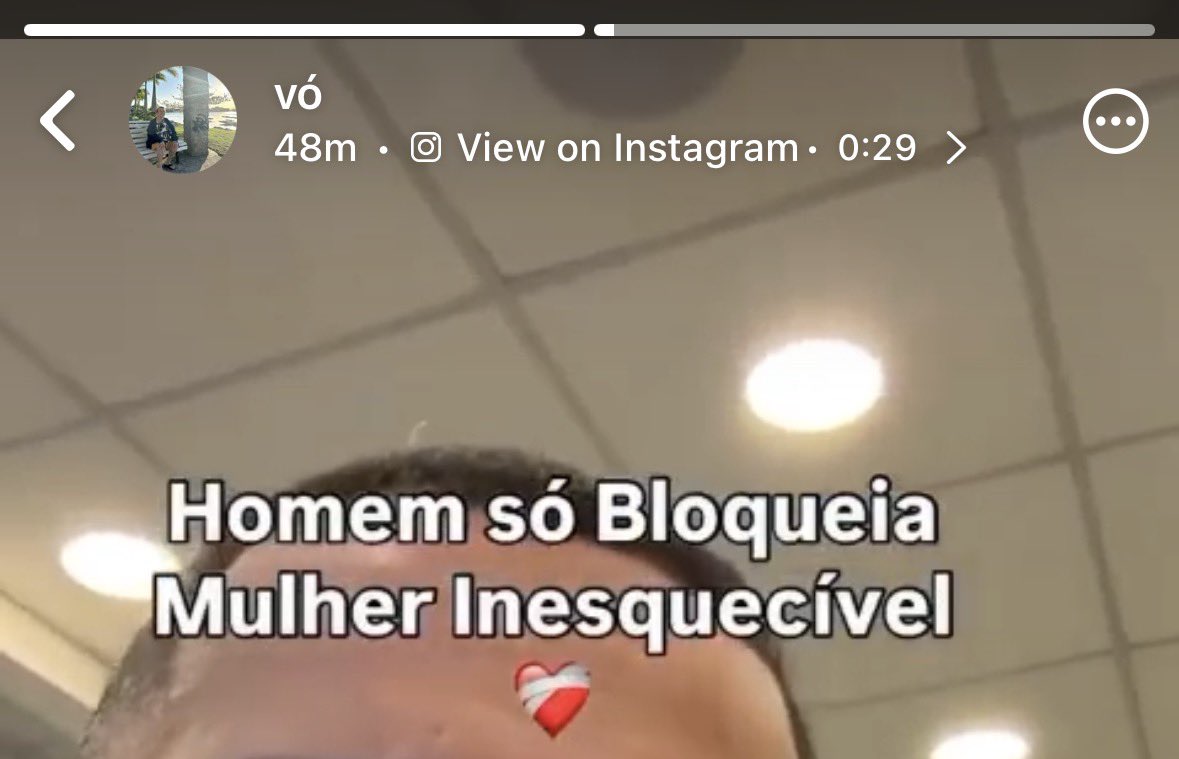 2muchcaring's tweet photo. gente minha vó no status diva faz assim https://t.co/L6VDvezuq5