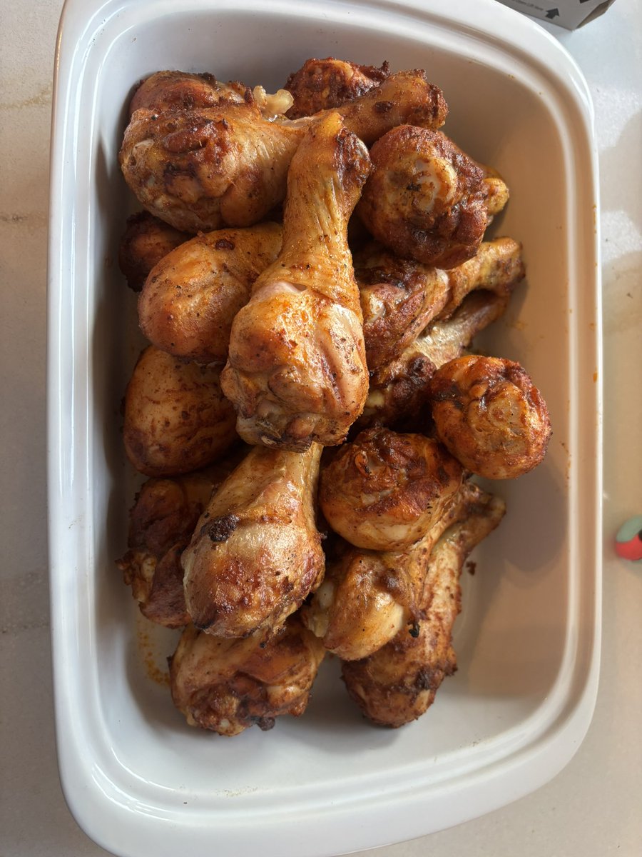 JoelWBerry's tweet photo. If you thought my $20 burrito feast for my family of eight was nuts, this entire delicious meal cost me less than $10 from Aldi. 

Keep whining, losers. I’m eating like a king over here https://t.co/Z7cSZLOHFe