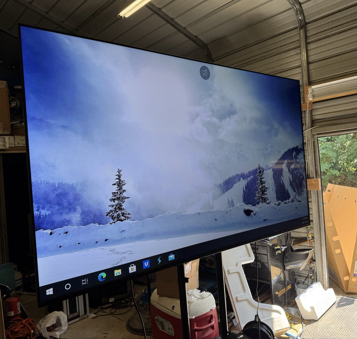 Tequila252's tweet photo. We’re absolutely thrilled to announce that we’re all set with our two new stunning 85-inch TVs, ideal for bringing your corporate events to life! Perfect for presentations, video conferences, or showcasing your brand in style. 📺 https://t.co/NAyVXI5O5S