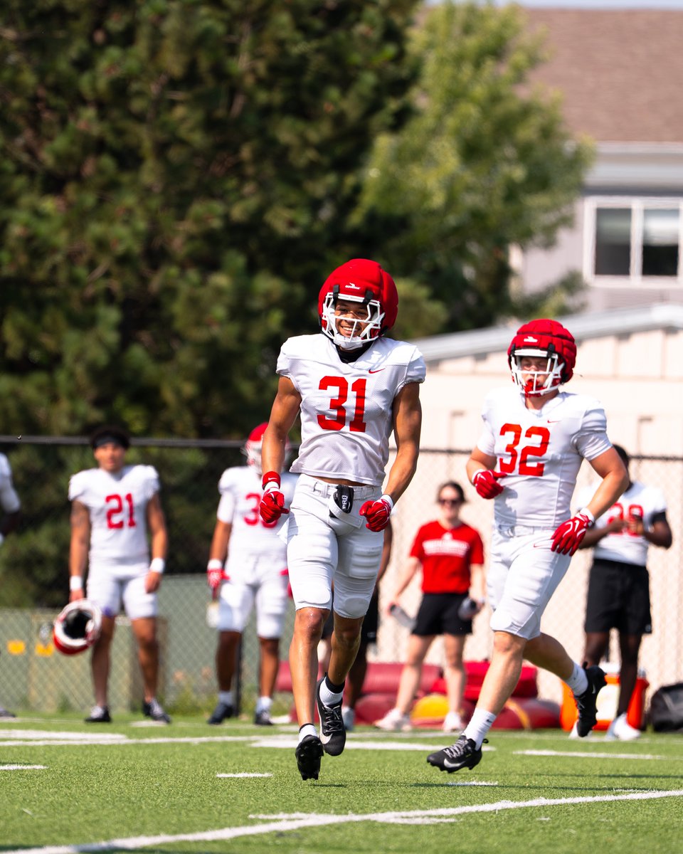 SDCoyotesFB's tweet photo. Bringing the heat 🔥

#GoYotes https://t.co/QxuYZ334Ic