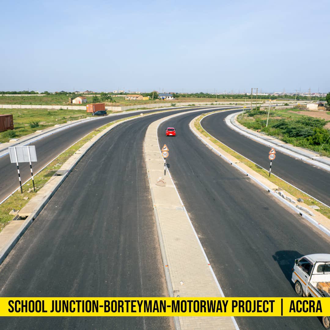 Shac_man_'s tweet photo. More evidence that President @NAkufoAddo stands unmatched since independence in road infrastructure development. His "YEAR OF ROADS" initiative wasn’t just a slogan, it was a complete game-changer! https://t.co/hpG3j0BXXB