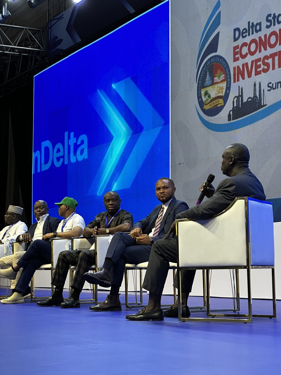 AlfredUkane's tweet photo. Honoured to be a Panelist at the Delta State Economic &amp; Investment Summit

Delta’s diversification depends on how aggressively we commercialise our agricultural value chains

We must move just farming to Industrialization, that’s how we can create real wealth &amp; Jobs

#alfredukane https://t.co/URvhIABjKQ
