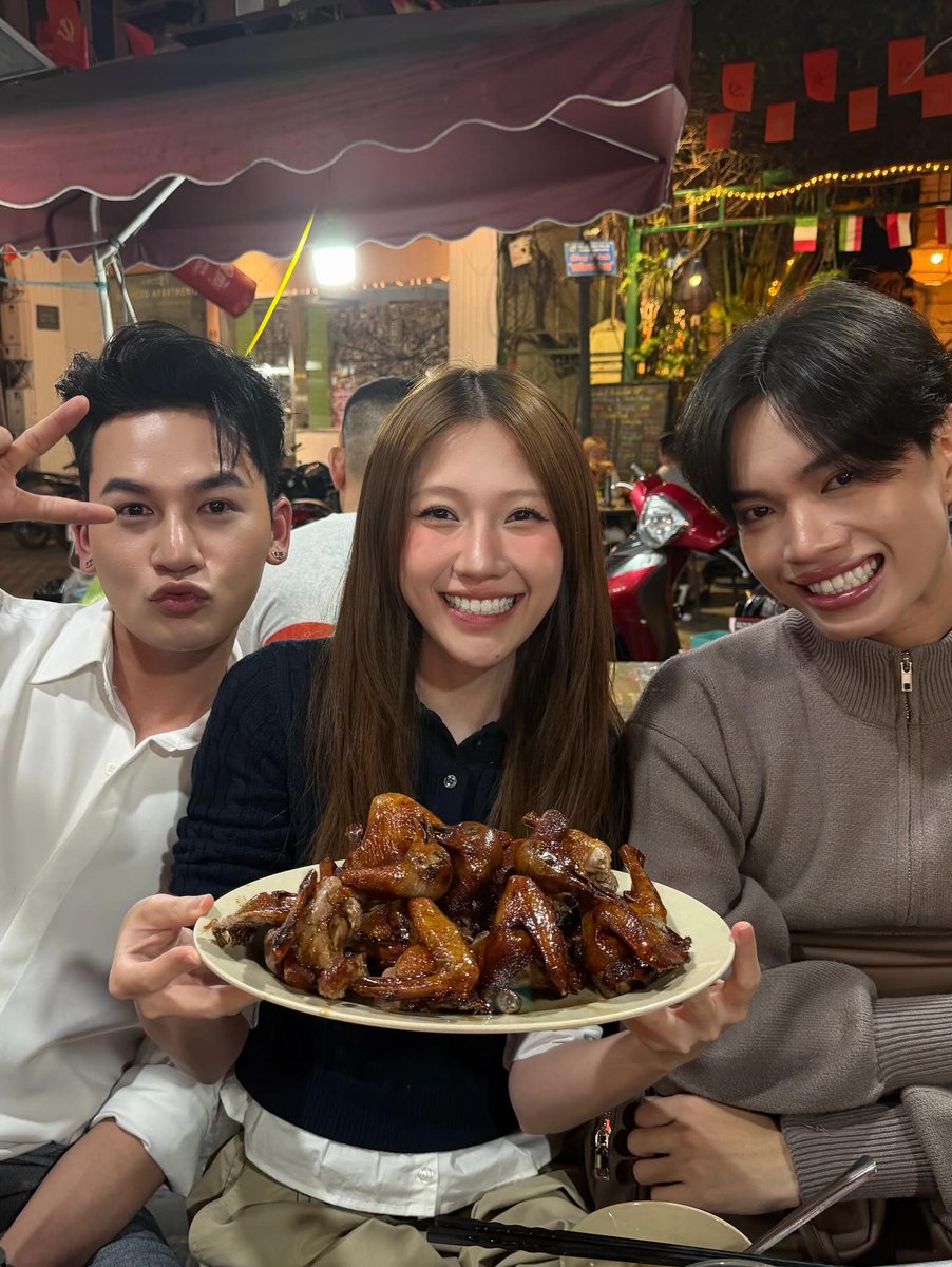 TarcisioMachad3's tweet photo. 男の友情は、言葉なんてなくても通じ合えるもんだよな。みんなの意見も聞かせてね。 🌙💖
uATwa https://t.co/HyNHctU1Z5