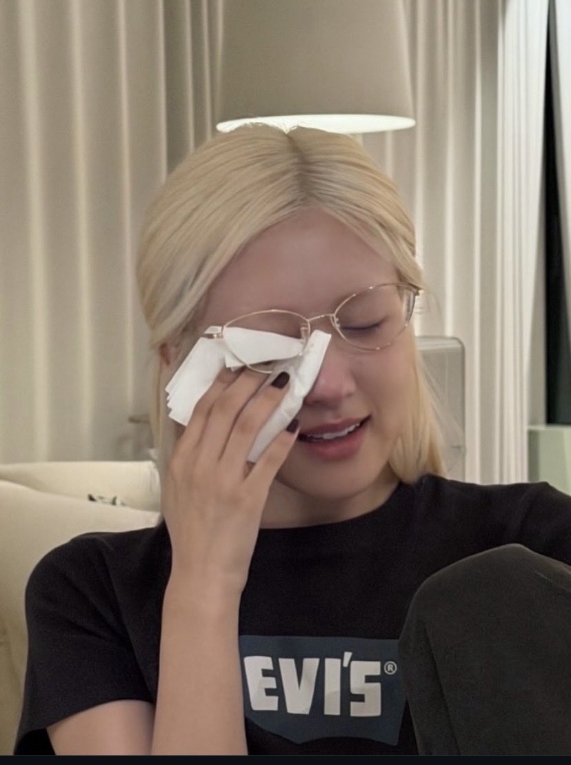 cheangi_'s tweet photo. 우는건 너무 맘 아푸지만 햄스터 같아 ㅜㅜ https://t.co/aUZFjq6nmH
