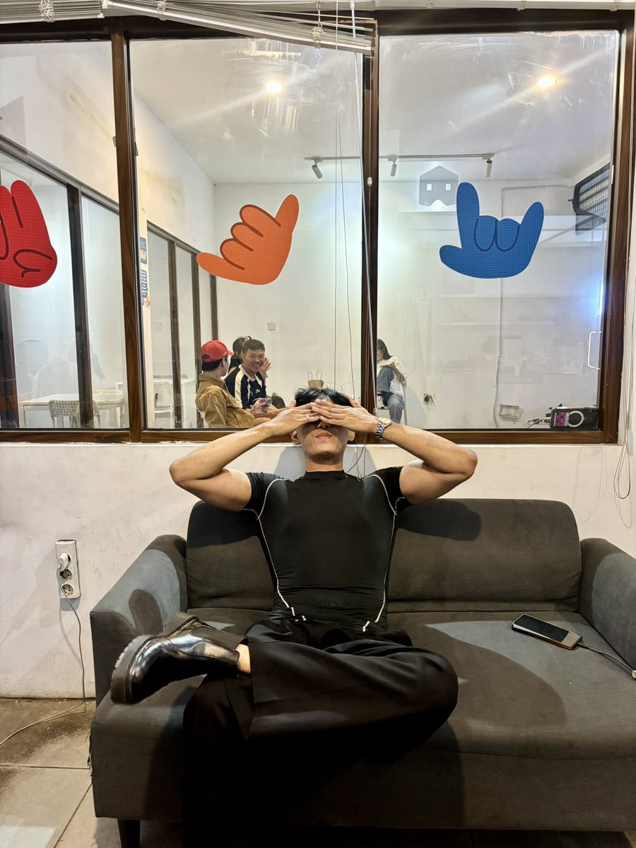 kiicows's tweet photo. lgi suka bgt outfit ini https://t.co/c0PmOF9Cnu