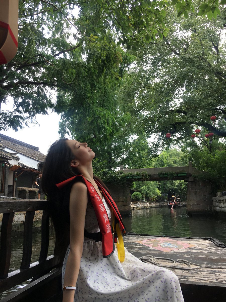 picbaemon's tweet photo. RORA WEVERSE UPDATE https://t.co/93SaLBVphI