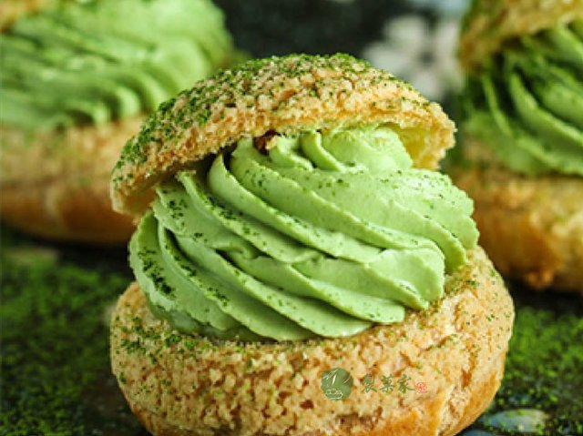 JenniferZiler's tweet photo. Just discovered the BEST homemade matcha tiramisu at that little corner café downtown—creamy, not too sweet, with that perfect earthy matcha kick  Will be back next week for a second slice no matter what! https://t.co/OHX9hLTkZQ