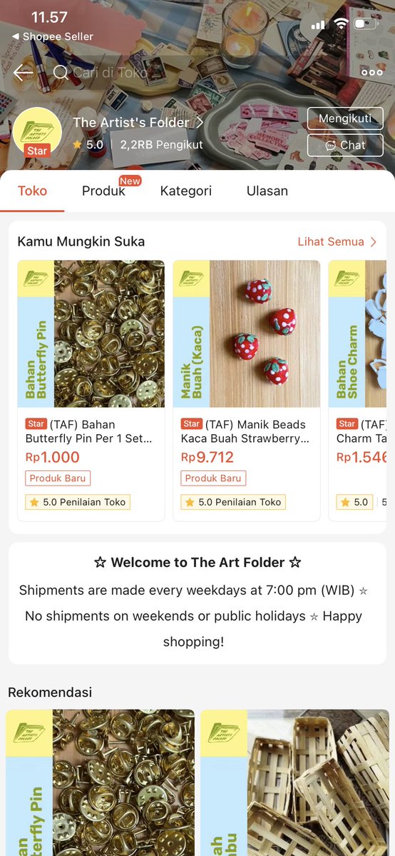 heniloenar's tweet photo. Inget bangett dulu pas kecil aku harus mohon dan nangis gulung-gulung sampe ditampar ayah dulu kalo minta art/craft supply, katanya ga guna dan nyampah doang. For revenge, now aku Summa Cum Laude FSRD ITB dan punya toko art and craft supply sendiri 🩵 (walau masih kecil bgt hehe) https://t.co/pv6RfVtuW5