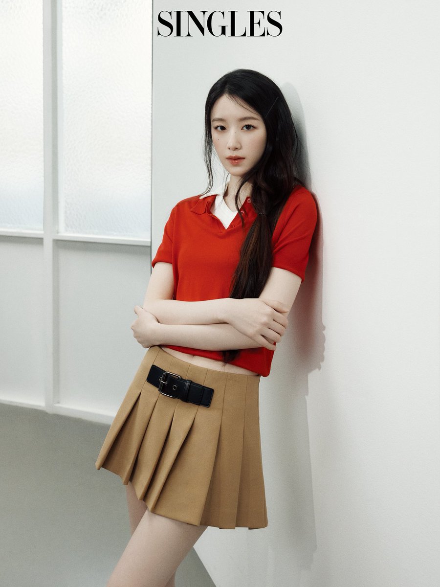 official_i_dle's tweet photo. #SHUHUA x #SINGLES
@singlesmania 

#아이들 #idle
#슈화 https://t.co/8LSmsmjwI3
