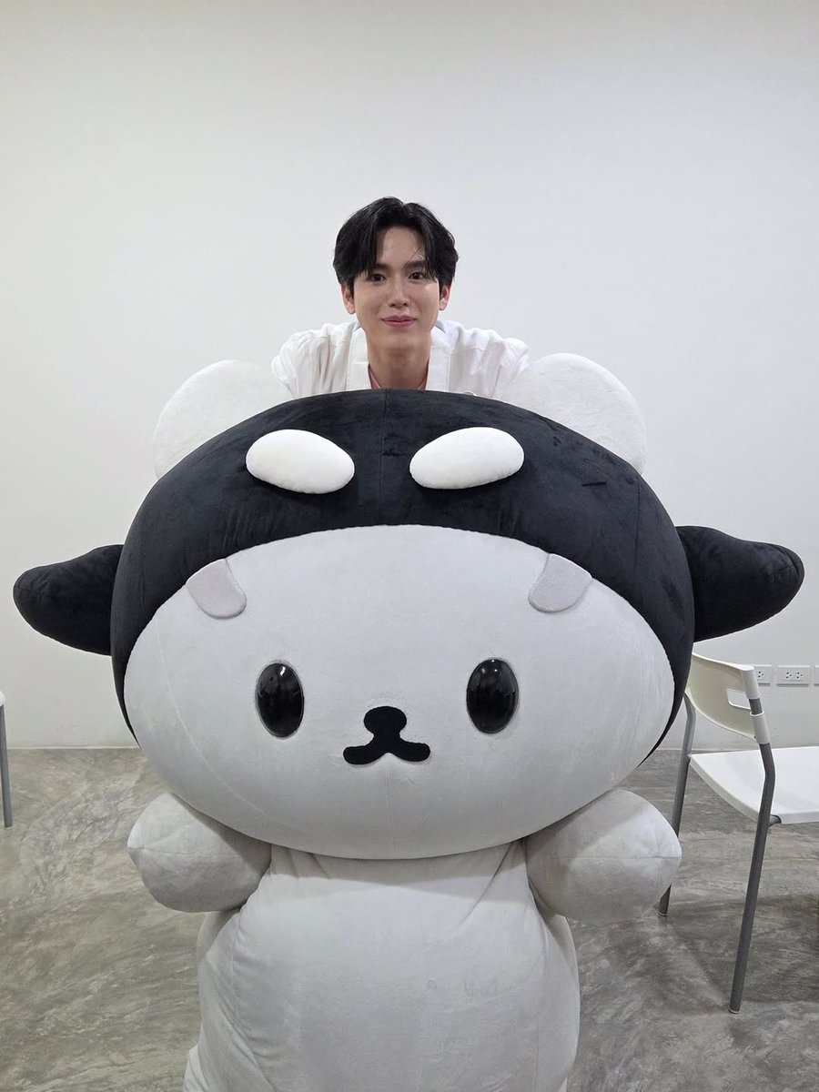 boww_napat's tweet photo. สุขสันต์วันแม่ 🩷 
#แม่น้องเมนทอส
#Newwiee 
#POLCASAN https://t.co/ijcuwvOt9U