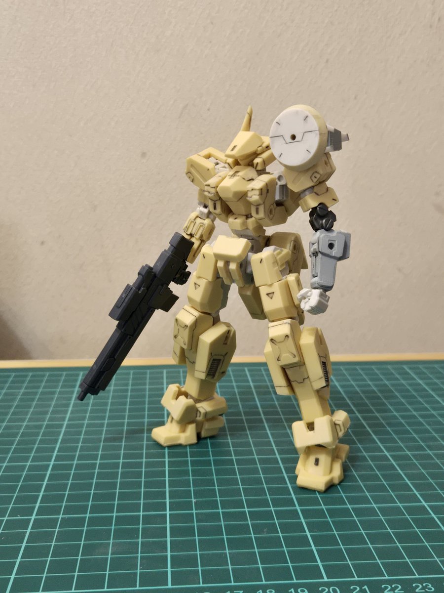 fngorogey_mk2's tweet photo. 狙撃機作るならレドーム載せたいなっていうアレ

#フレームアームズ https://t.co/4Ak2TjqONE