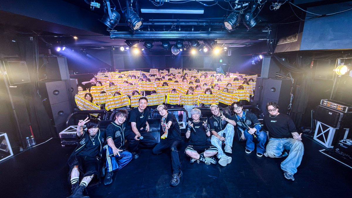 M_D_J_official's tweet photo. 8/11(TUE)
「 MDJ IN TOKYO 」
Monday Dirty Jokes 
ONEMAN LIVE 2026 in Zepp Shinjuku 
- AFTER PARTY -
@ 原宿RUIDO (東京) 
@HARAJUKU_RUIDO 
.
お越し頂いた皆様
ありがとうございました‼️
.
本日のセトリも公開⬇️
__________________________
.
📝🎤TODAY SET LIST🎤📝
.
 SE~summer~
サイダイニアソビダイ
HURRY UP
JUST
カマセ
MONSTER
Bestie
MASK
ANSWER
SQUAD feat.Ciely @CielyWorks 
HiSPEEEED feat Ciely
Love to world feat Ciely
君だけに
LOVE YOU
TORICO
High you show!!
カレンダーテイナー feat.森本爵,RefRise @tsukasarb @Ref_Rise 
君がそばにいてくれたから
Be careful
ツヨメテキーラ
.
__________________________  
.
今後のライブスケジュールはこちらから⬇️
https://t.co/zH98rPsAbY
.
#MDJ