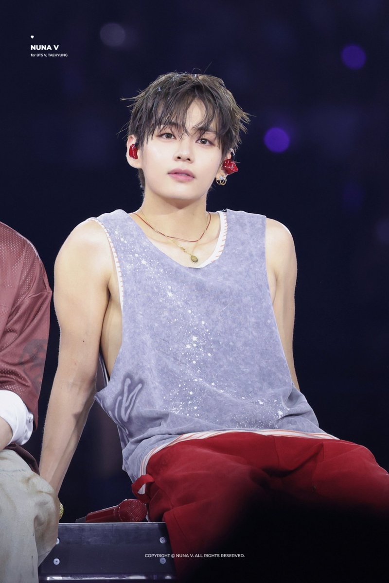_nuna_V's tweet photo. 260811 BTS WORLD TOUR 'ARIRANG' IN BALTIMORE
#태형 #뷔 #TAEHYUNG #V
@BTS_twt https://t.co/77MMkjn8JV